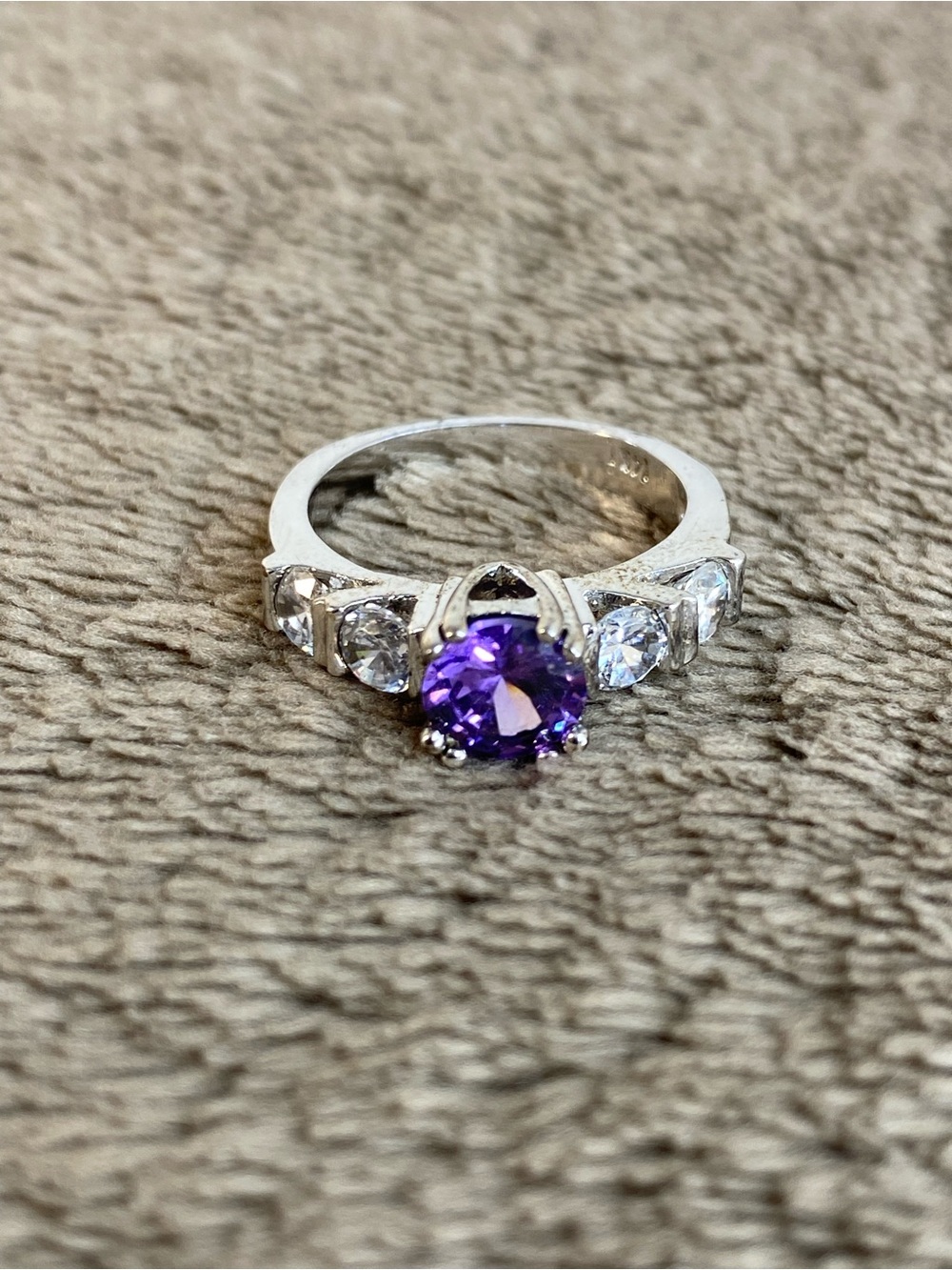 14K White Gold Amethyst ring size 9 for women